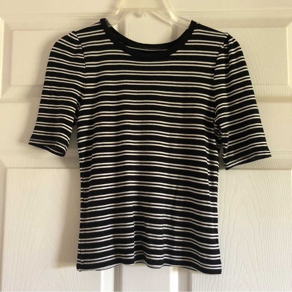 Striped Stretchy Girl’s Top
